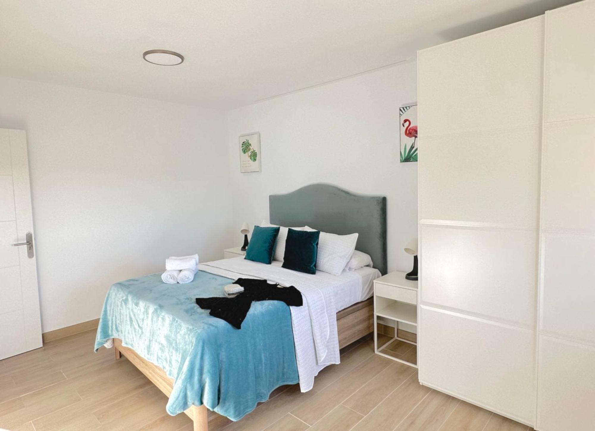 Suites Verano Azul Castillo del Romeral 外观 照片